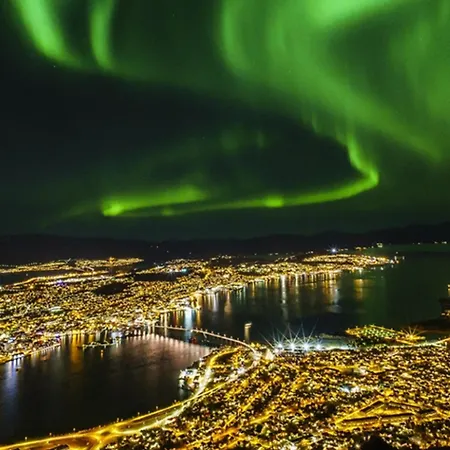 Lejlighed And Comfortable In - Free Parking Included Tromsø