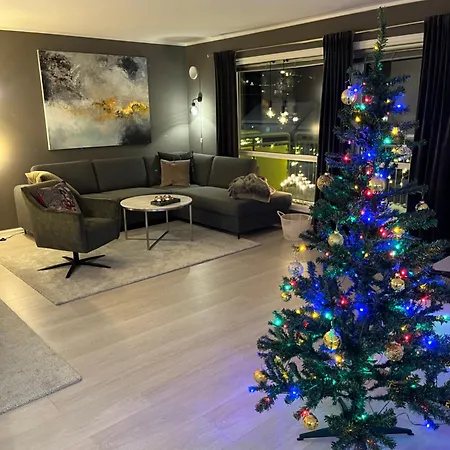 And Comfortable In - Free Parking Included Tromsø